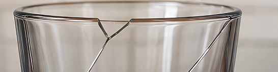 Chips, cracks or mould lines on glass and ceramic items
